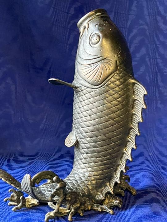 高岡銅器　鯉　コイ　花瓶　一輪挿し