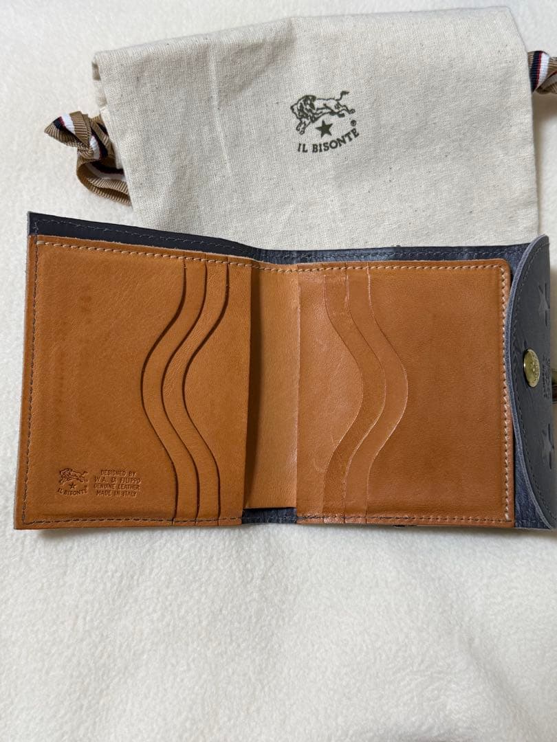 イルビゾンテ　がま口　二つ折り財布