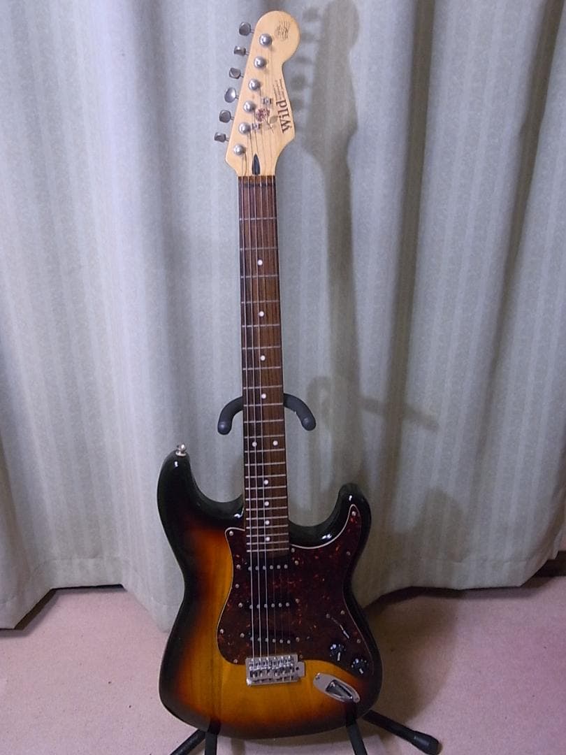 ムー　BUSKER’S　ストラトキャスター改　正常動作品