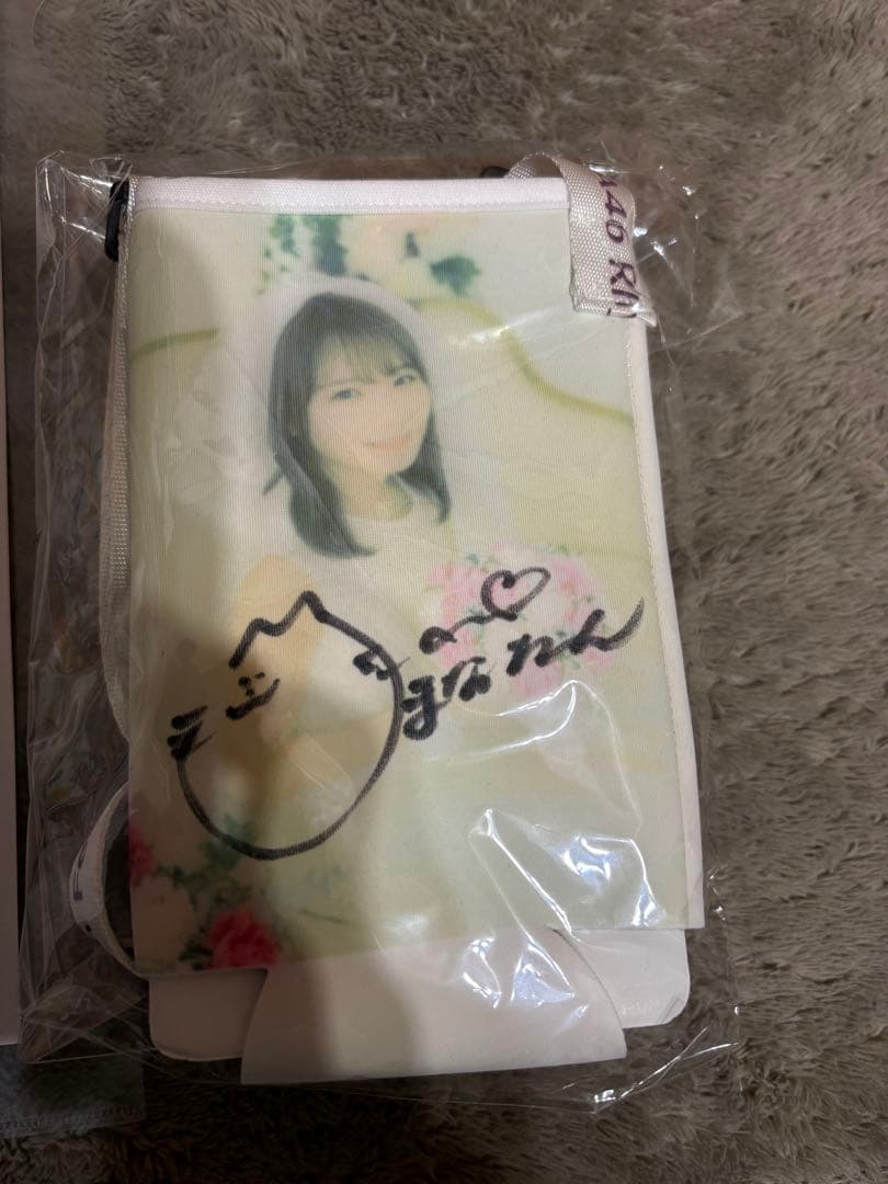 乃木フェス　秋元真夏　直筆サイン