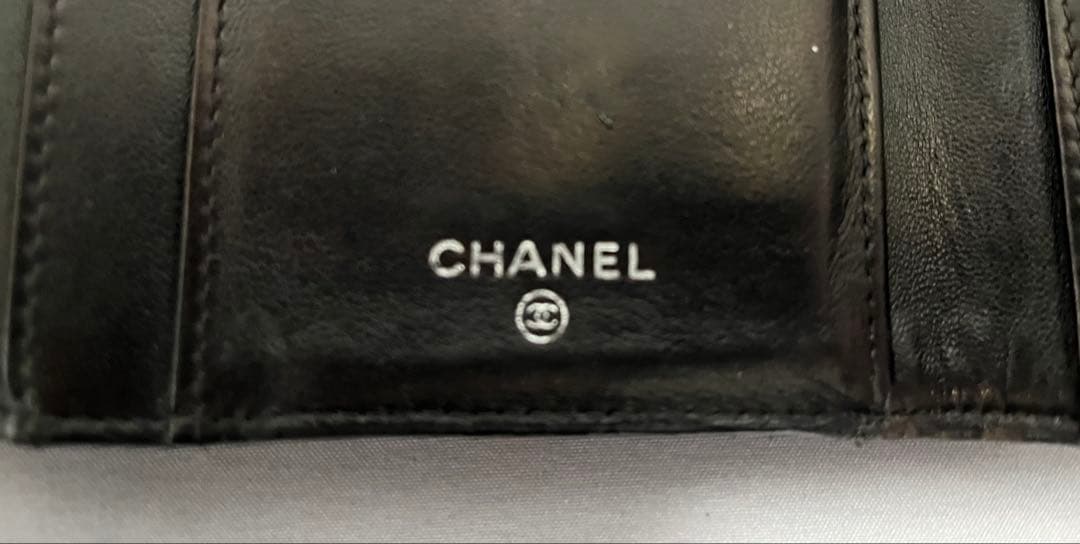 CHANEL シャネル ココマーク ラムスキン　マトラッセ 財布