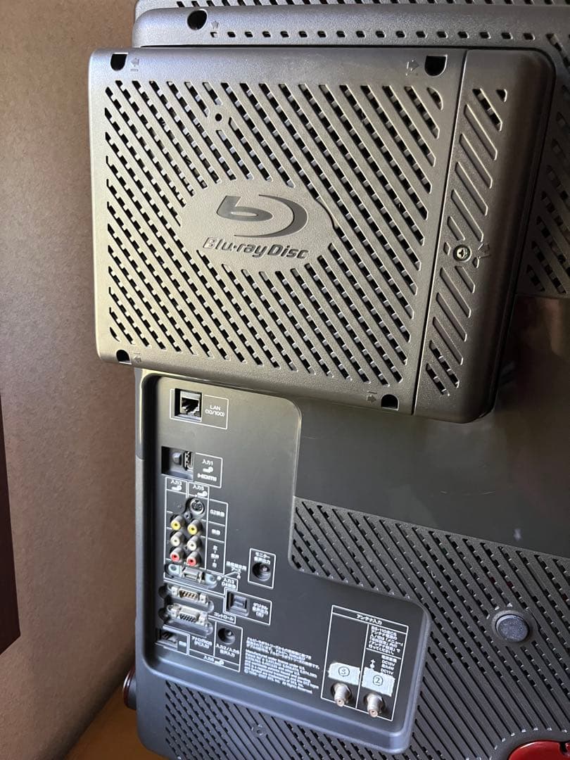 シャープ　液晶テレビ 37インチ　Blu-ray Discプレーヤー　アクオス