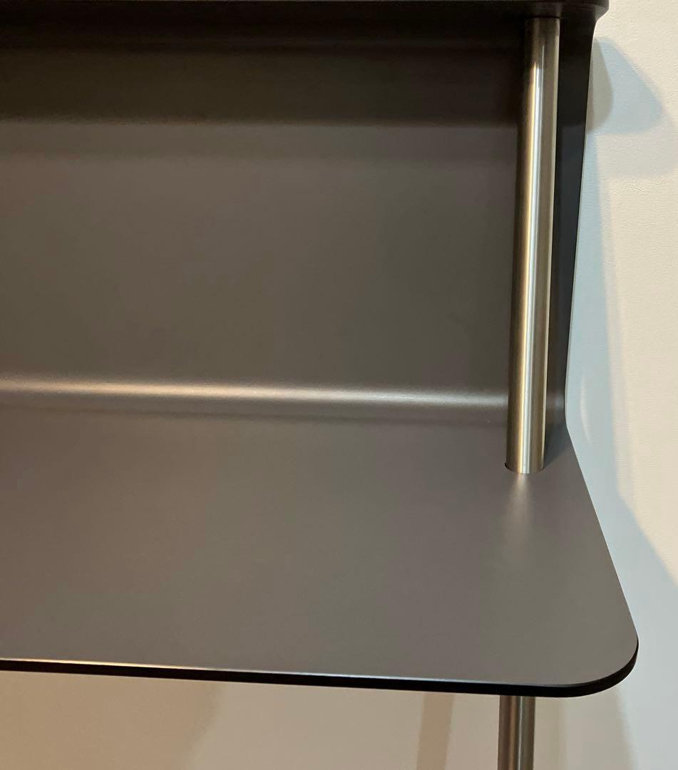 MOX(スイス製) グレー パソコンデスク　シンプルデザイン　壁掛け式