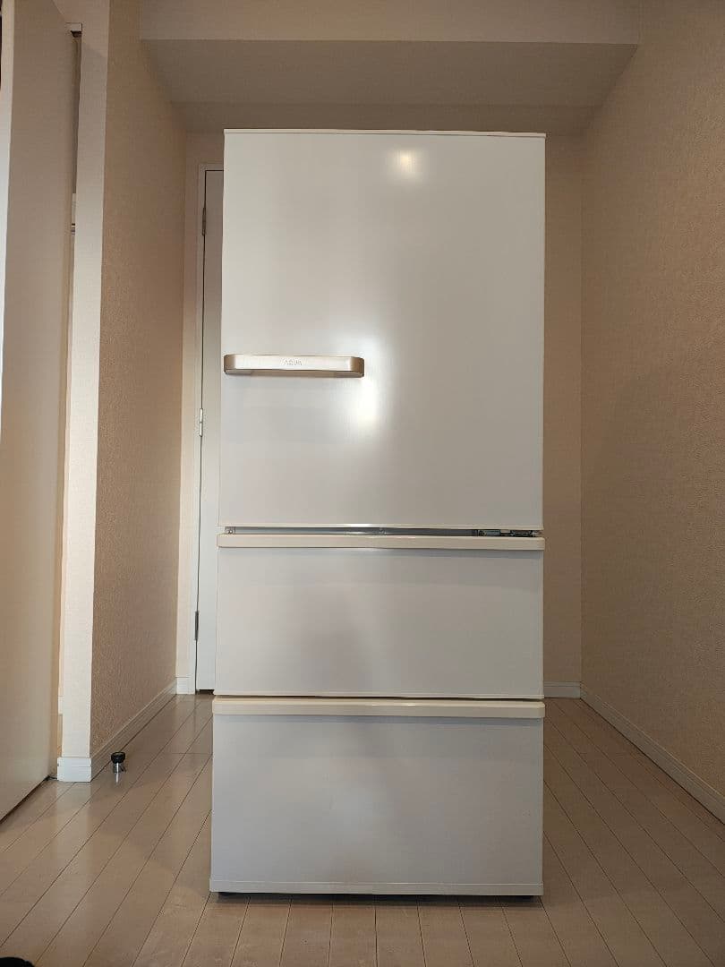 AQUA冷蔵庫272L　2020年製　aqr-27j　白