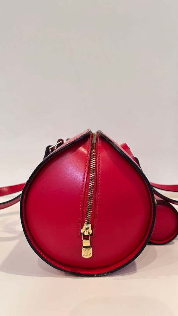 Louis Vuitton エピレザー ハンドバッグ レッド