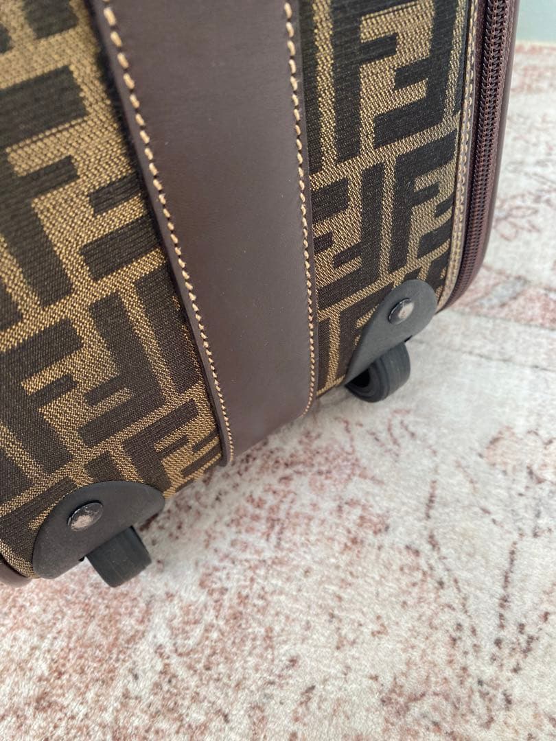 希少 FENDI フェンディ ヴィンテージレザー キャリーバッグ スーツケース