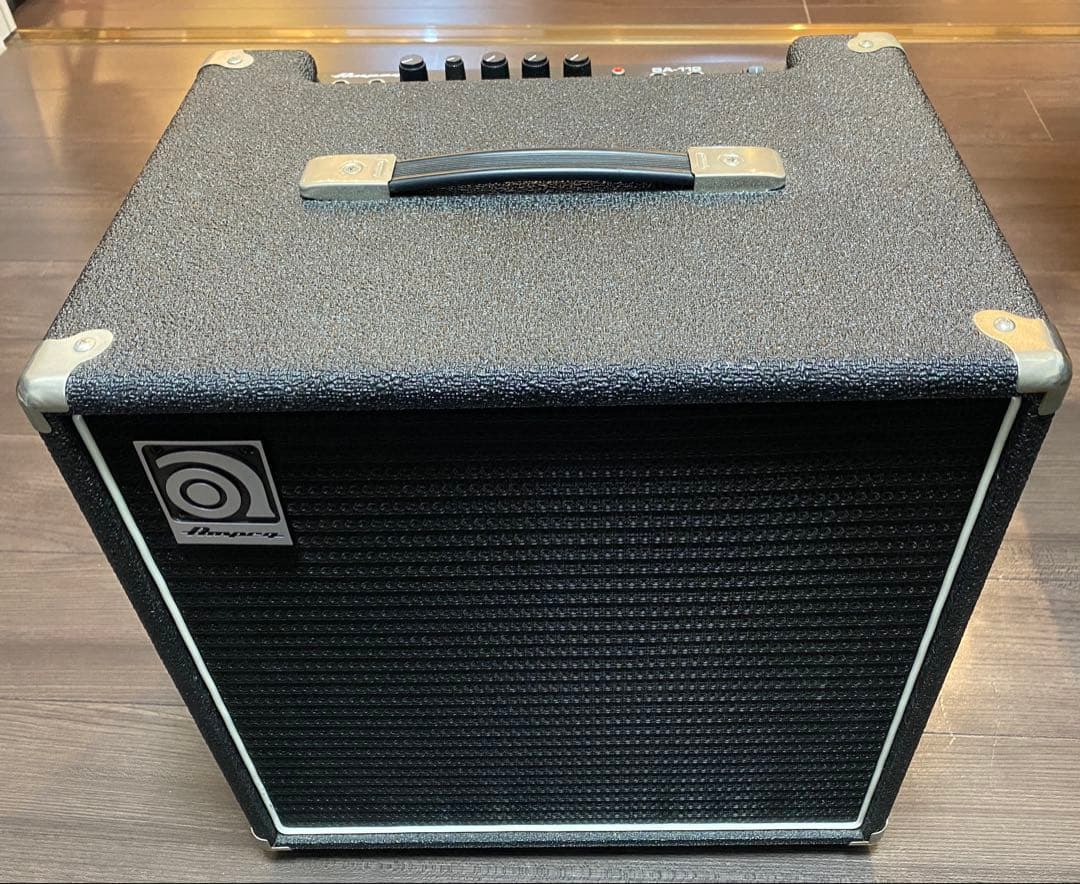 Ampeg BA-112 ベース用アンプ