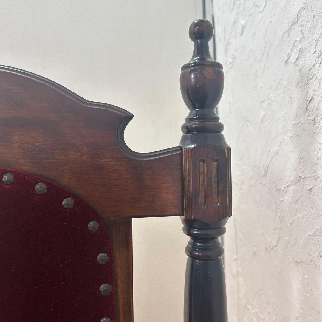 ☆昭和レトロ　当時物　高級感のある椅子　赤　布張り　木製☆