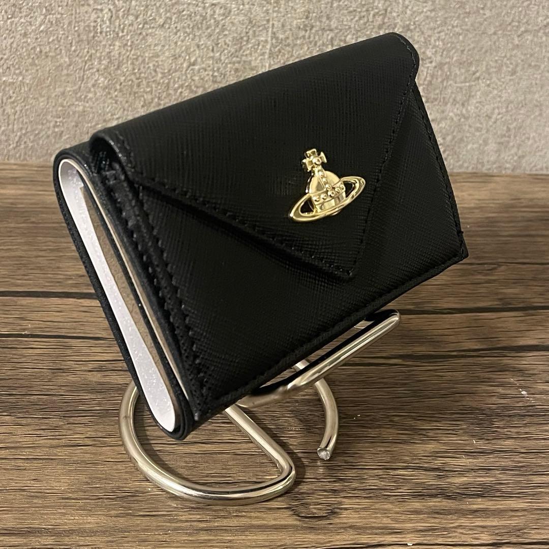 【新品未使用】VivienneWestwood 三つ折り財布 ブラック 大人気