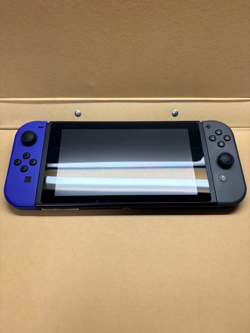 Nintendo Switch 本体 黒/青
