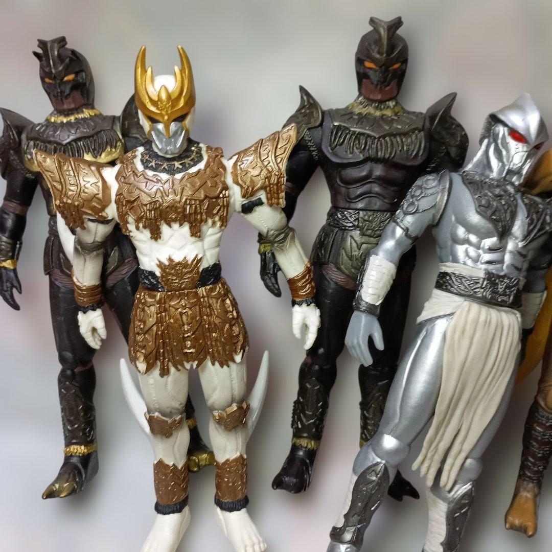 【仮面ライダー怪人・ソフビ】グロンギ12体セット〈「仮面ライダークウガ」〉