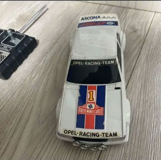 希少OPEL ASCONA 400　ラジコンカー　TAIYO ジャンク品