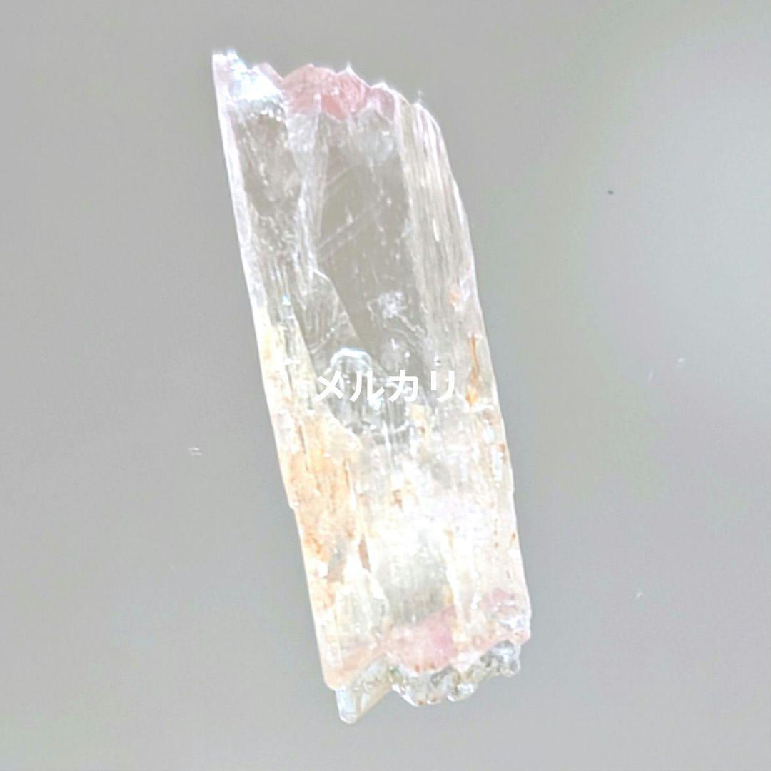 イエロークンツァイト原石