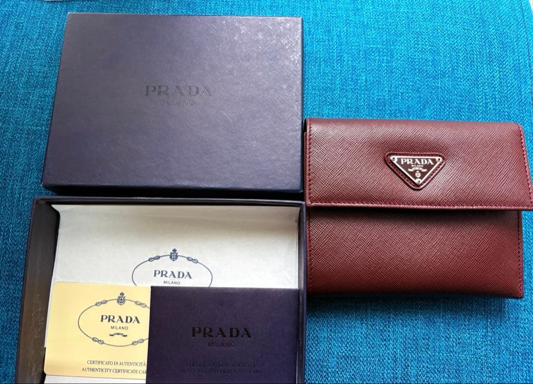 RAMさん専用【美品】PRADA ボルドーブラウン 三つ折り財布