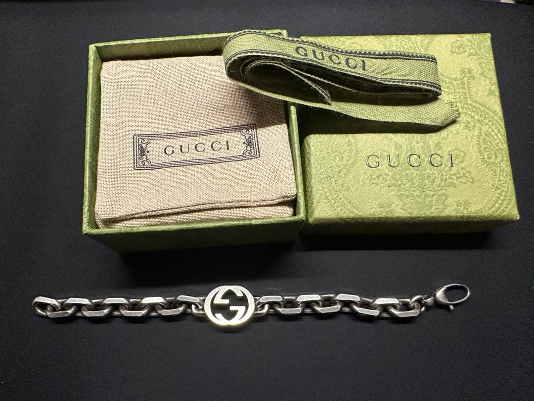 【正規品】GUCCI シルバー ロゴチェーンブレスレット　インターロッキング