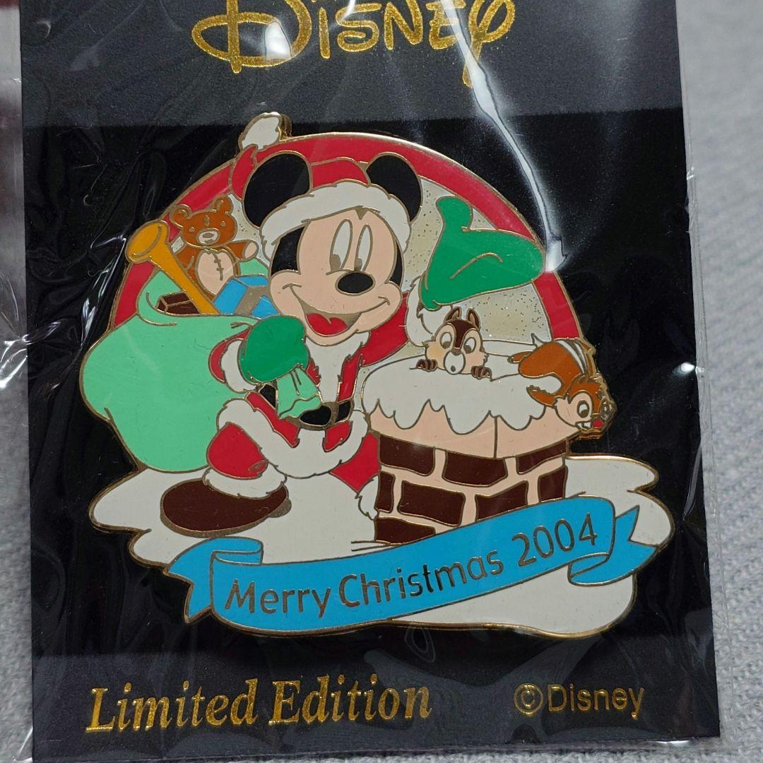Disney 2004クリスマス限定ピンバッジ 3点セット