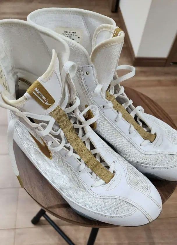 マチョマイ2 Nike 【ホワイト/ゴールド】26.5㎝