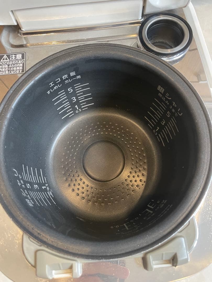 パナソニック5.5合炊きSR-SSX101 炊飯器