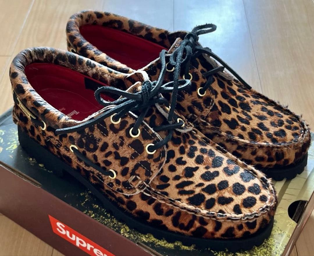 靴 Supreme/Timberland 3-Eye Classic Lug