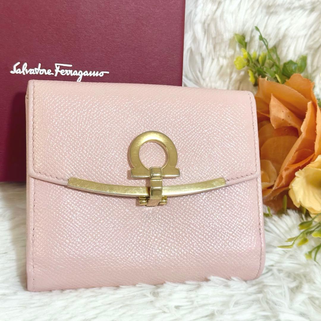 NFC認証 Ferragamo 折り財布 ガンチーニ ロゴクリップ ゴールド