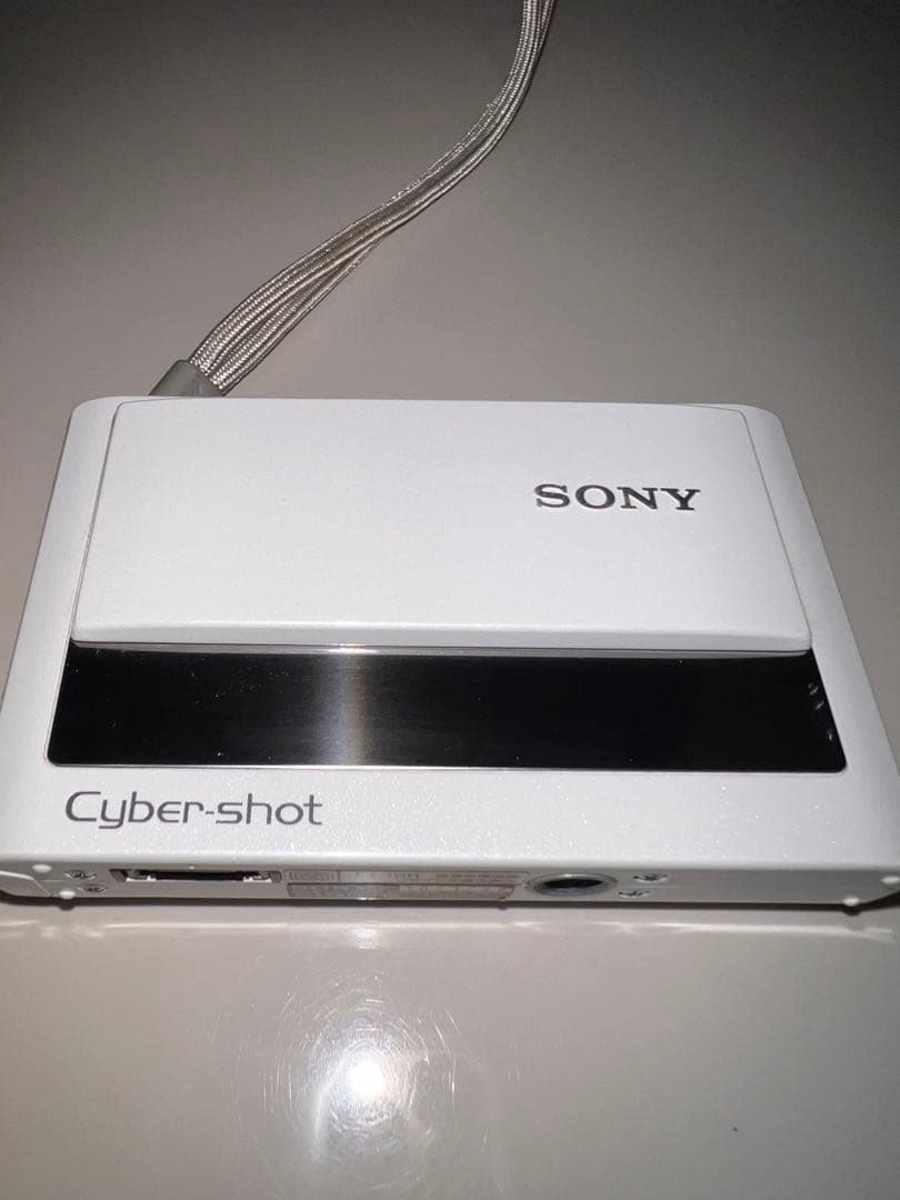 SONY デジタルカメラ Cyber-shot ソニー DSC-T20 本体のみ