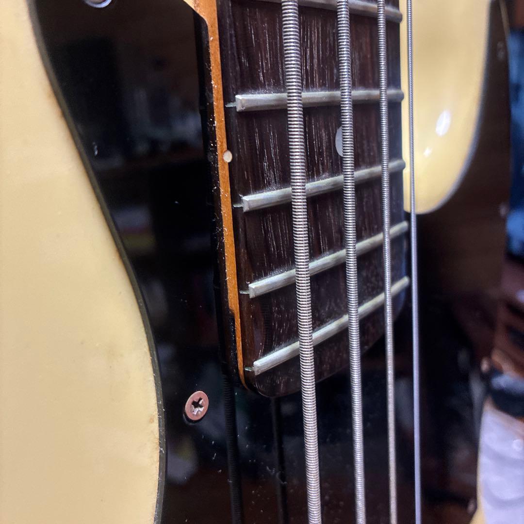 SCHECTER シェクター ジャズベース アイボリー