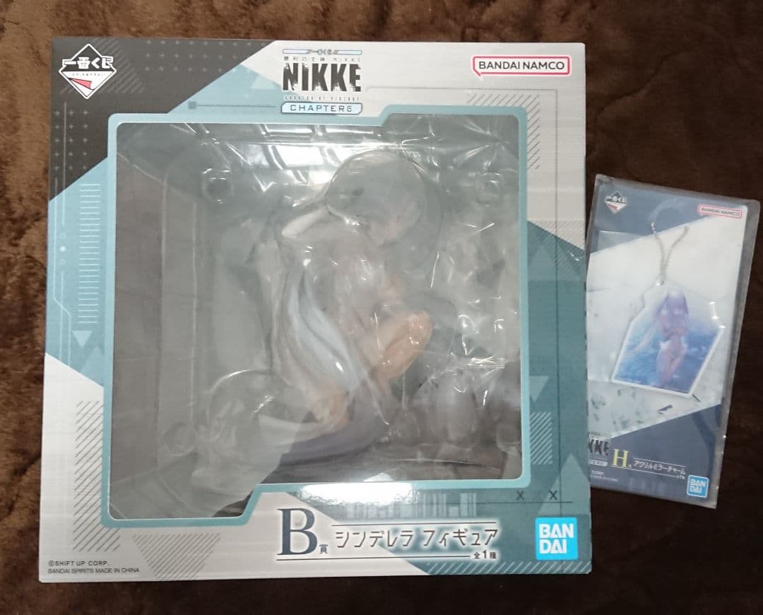 NIKKE 一番くじ B賞 シンデレラ フィギュア ミラーチャーム おまけ付き