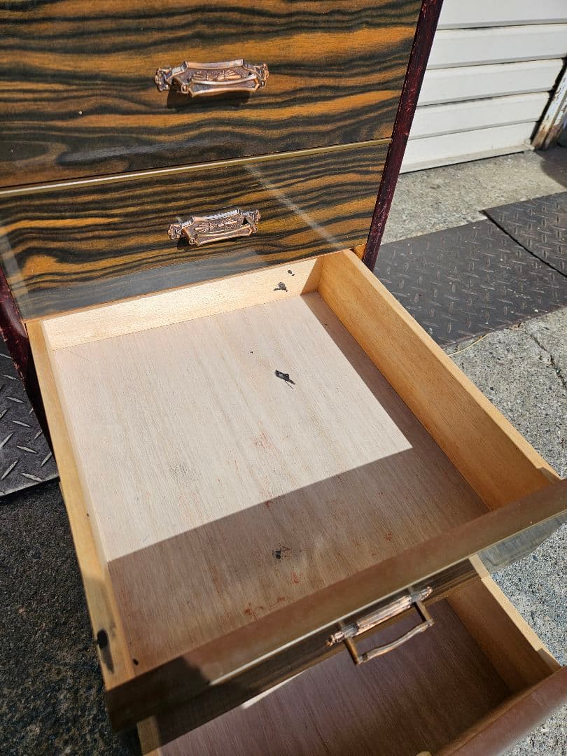 ジャパンヴィンテージ 古い木の抽斗 小箪笥 鍵付き 木製 小引き出し 収納