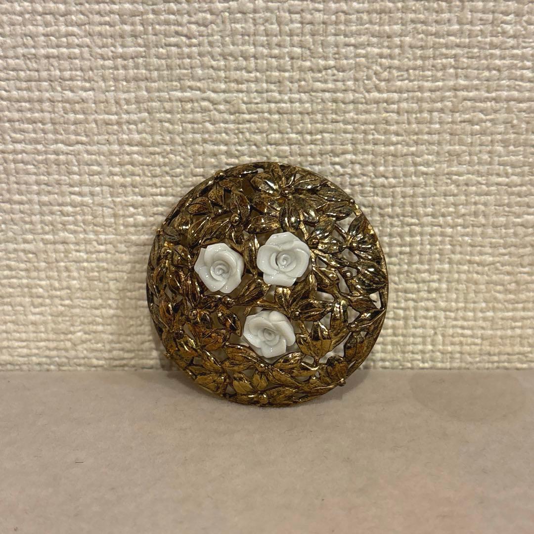 アウガルテン　ブローチ