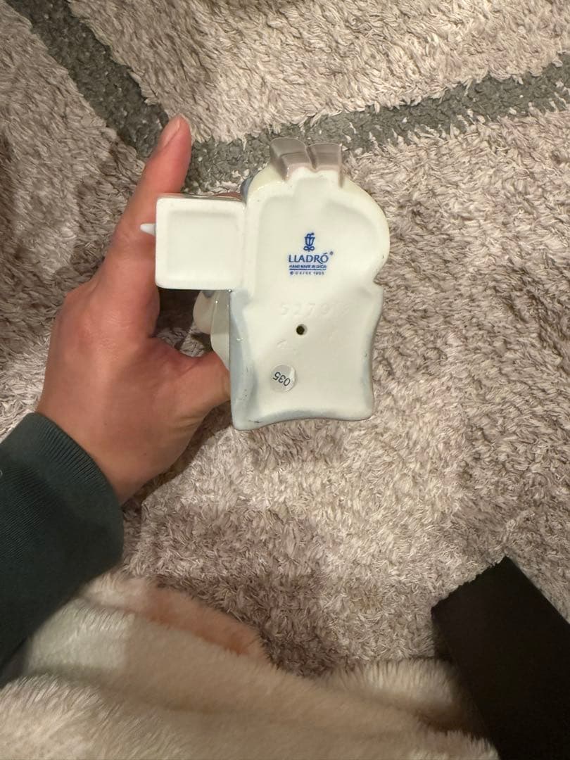 LLADRO（リヤドロ）の陶器人形 「アコーディオンを持つピエロ」