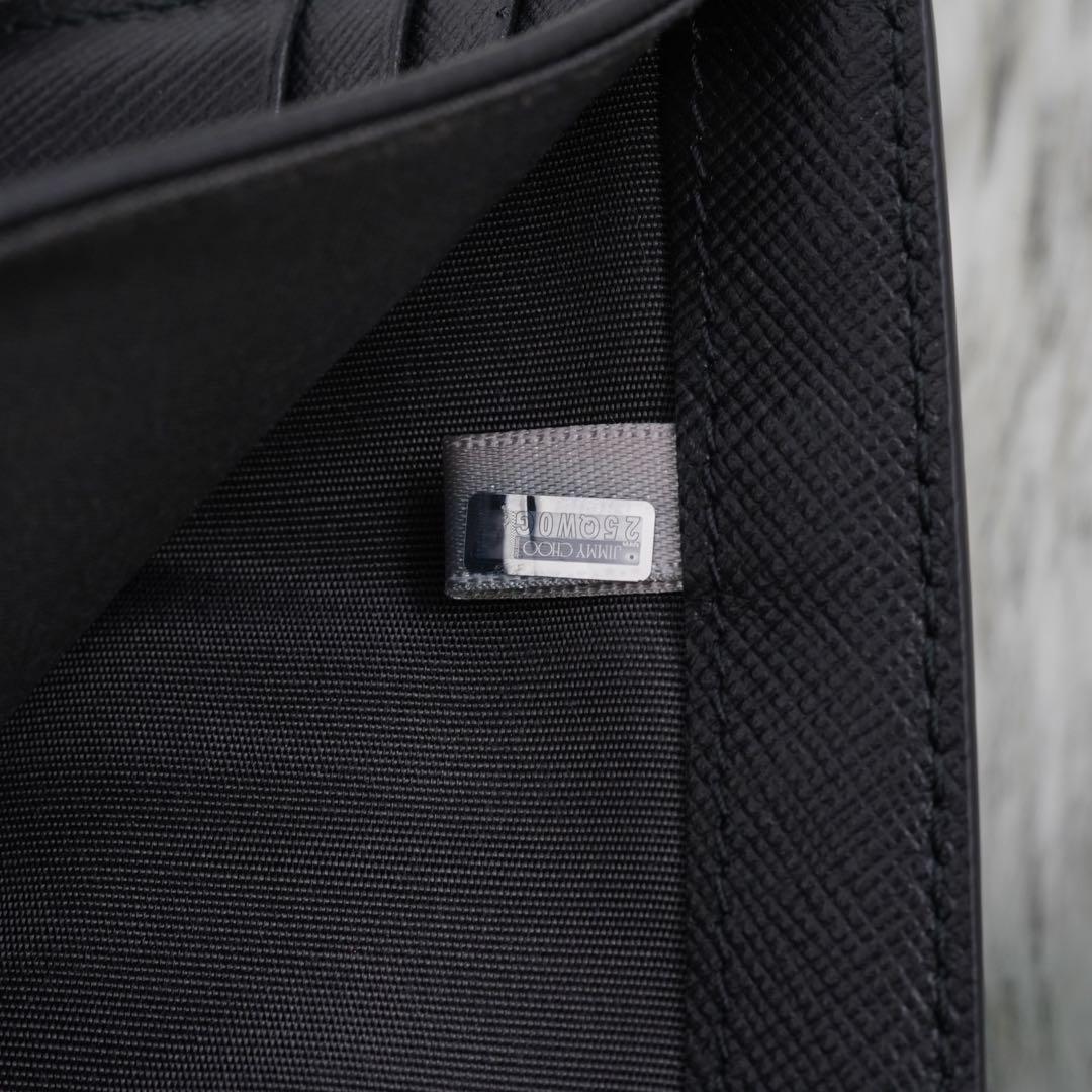 新品未使用品　jimmy choo ジミーチュウ　二つ折り財布　レザー　ブラック