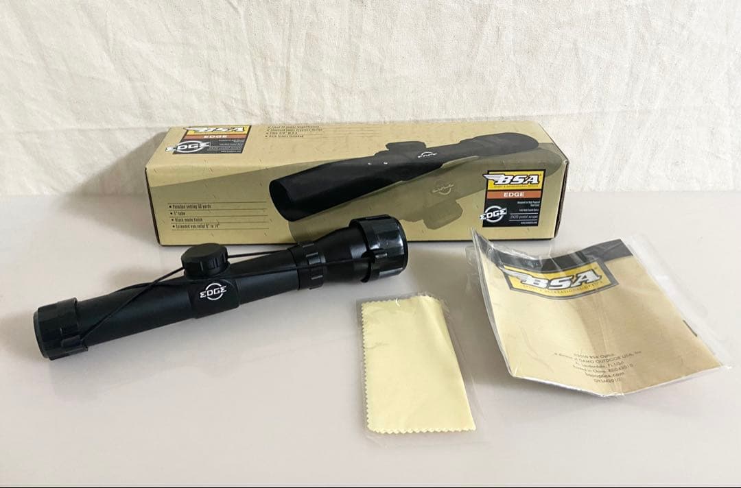 実物 BSA Edge 2×20 ピストルスコープ