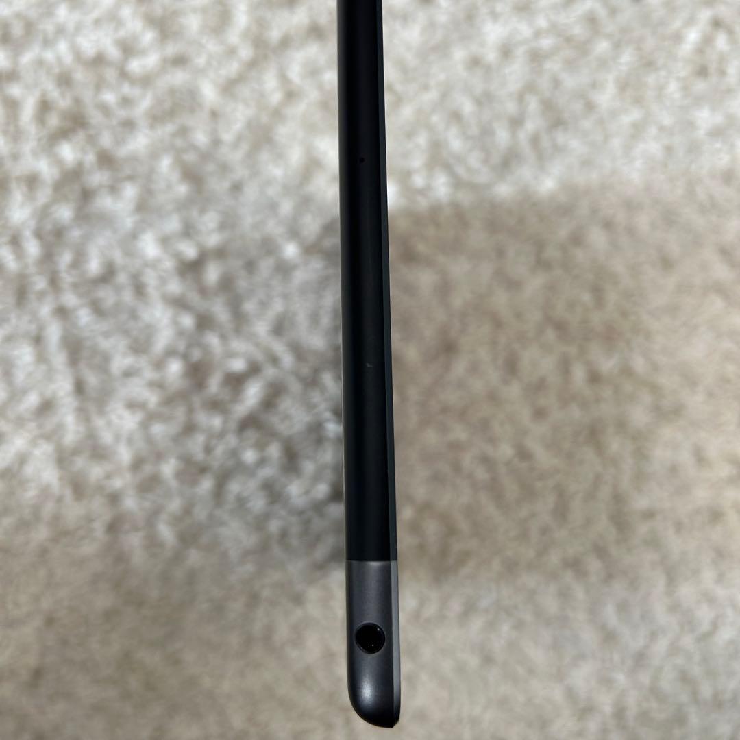 iPad 第8世代 セルラーモデル 32GB スペースグレイ Apple