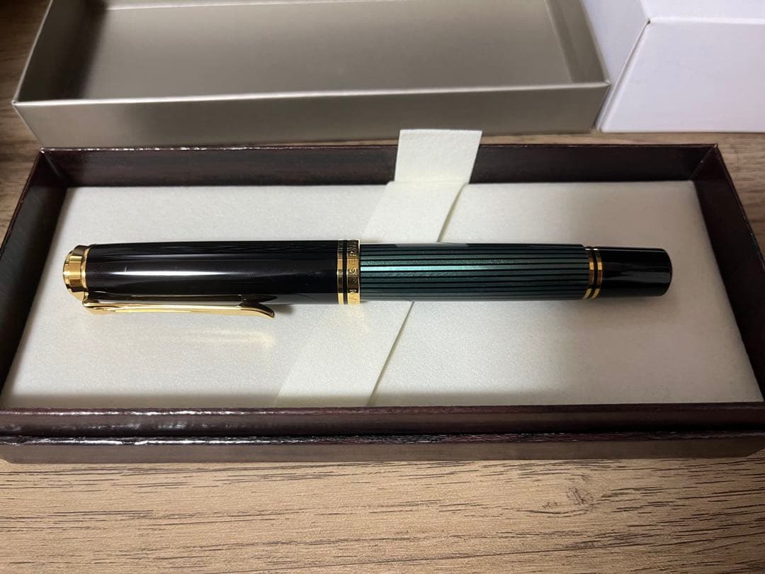 万年筆　ペリカン　スーべレーンM1000 グリーン　字幅:M(中字)