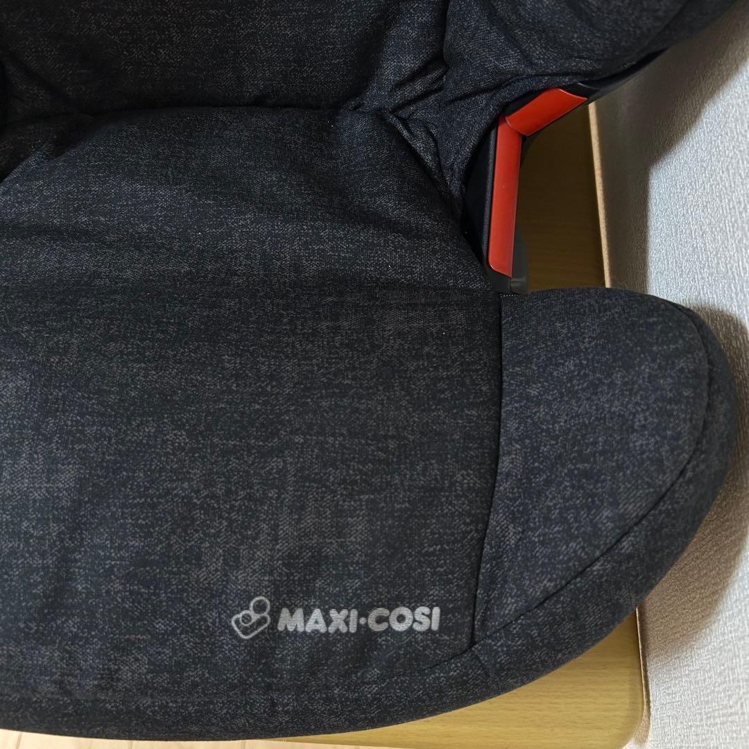 マキシコシ ロディフィックス ジュニアシート RodiFix