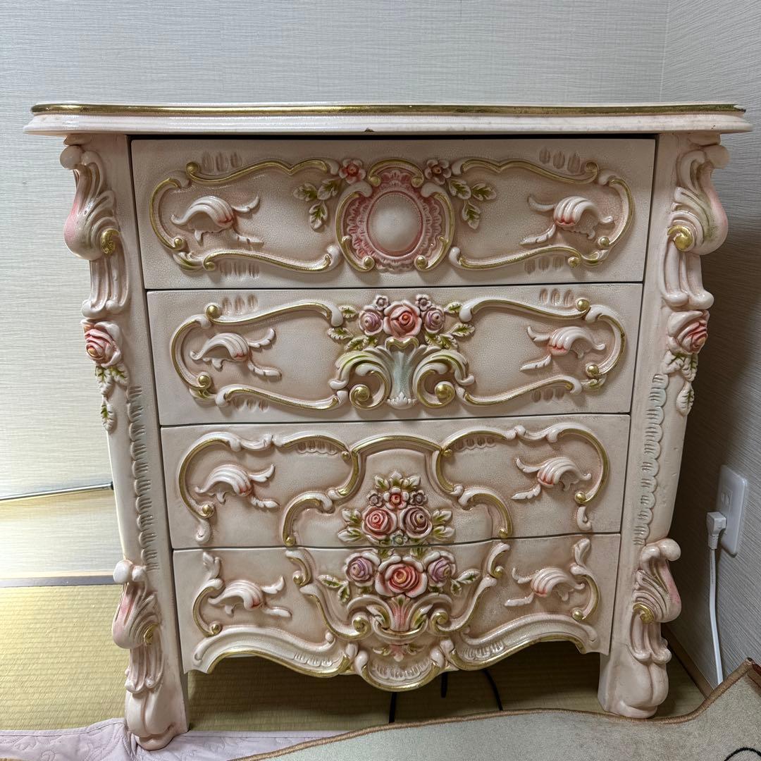 ロココ調　4段チェスト