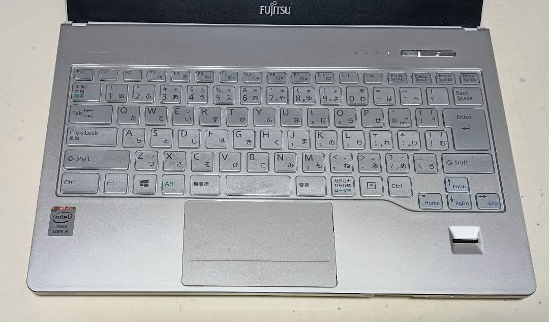 FUJITSU LIFEBOOK Corei5 メモリ12GB SSD512GB