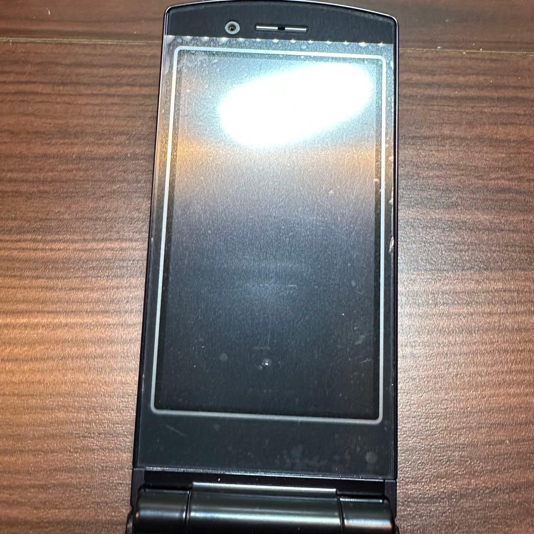 docomo N-01E フリップフォン 5551