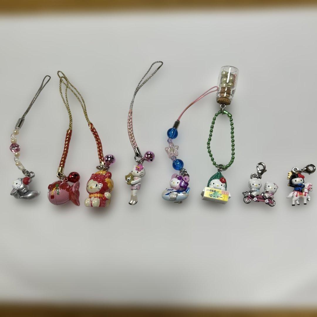 ご当地キティ　中古品　8個　レアあり