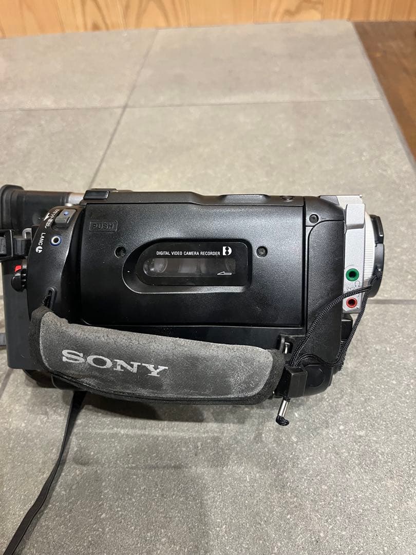 【SONY】handycam Hi8 DCR-TRV735 美品