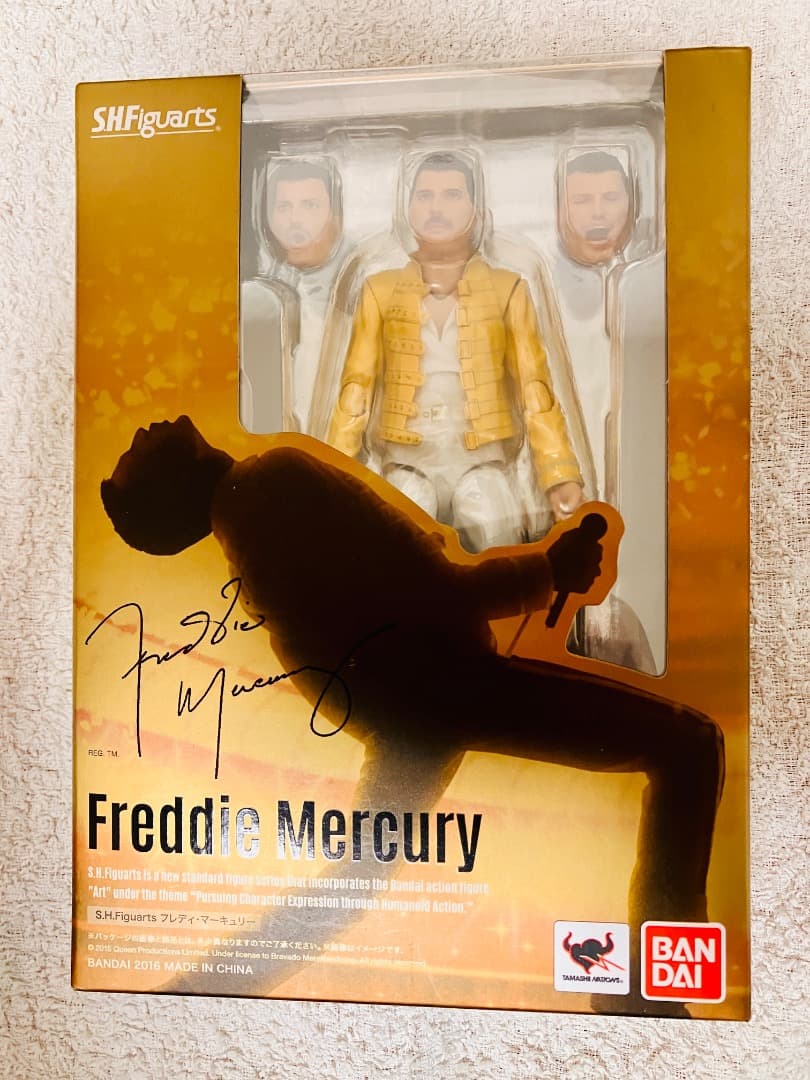 Freddie Mercury SHFiguarts フィギュア