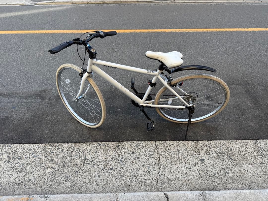 144 自転車 大阪市 【引取り限定】 26インチ 変速付き クロスバイク