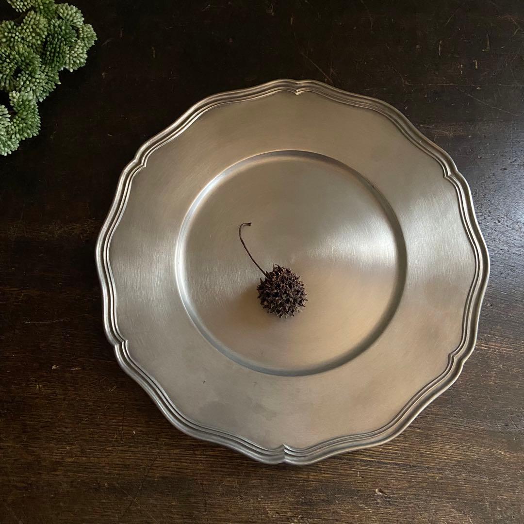 アンティーク　花リムプレート　真鍮製　デッドストック　ブロカント