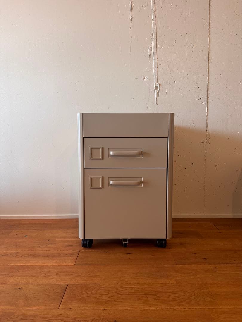IDÅSEN イドーセン 引き出しユニット キャスター付き ベージュ 中古品