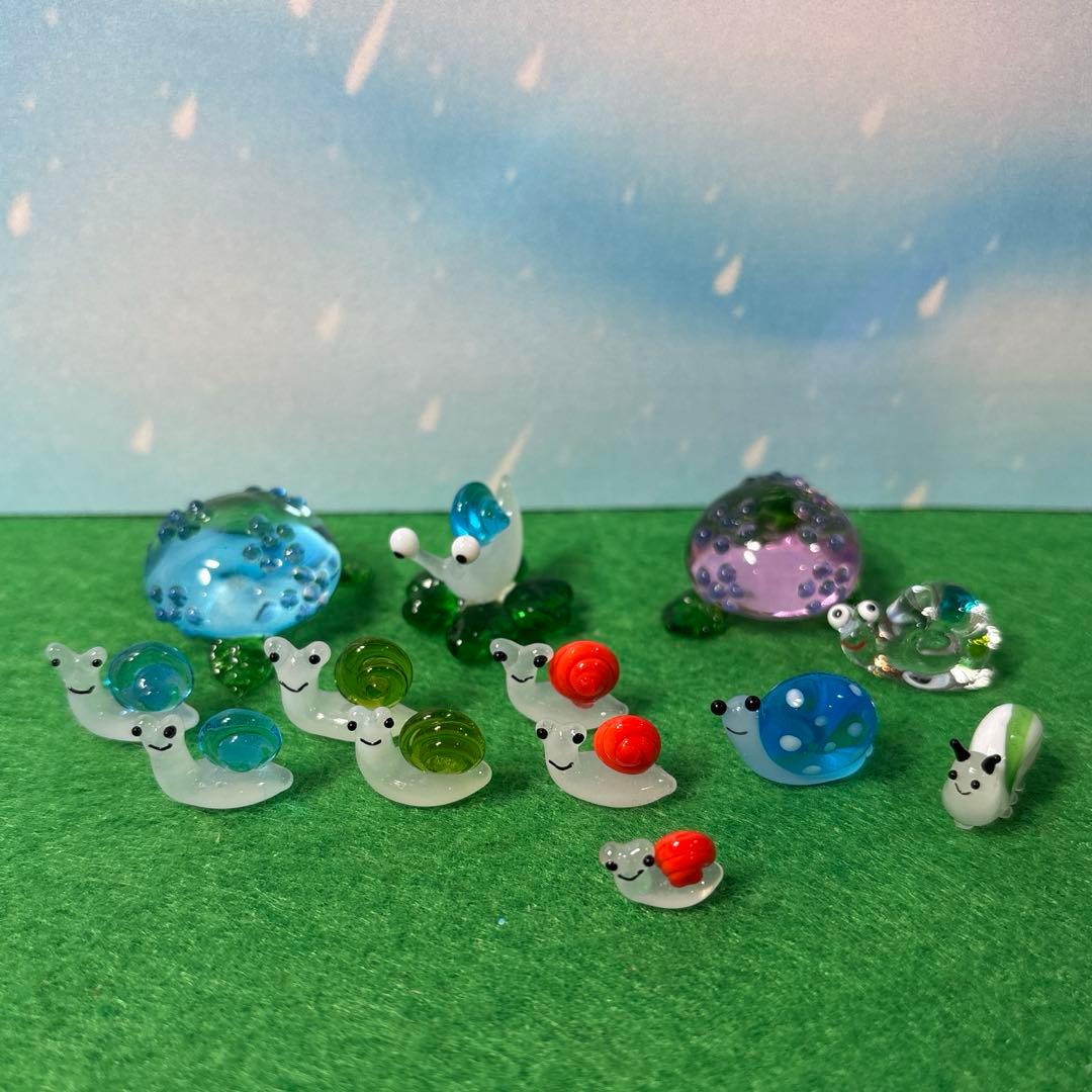 カタツムリ　ガラス細工　ミニチュア