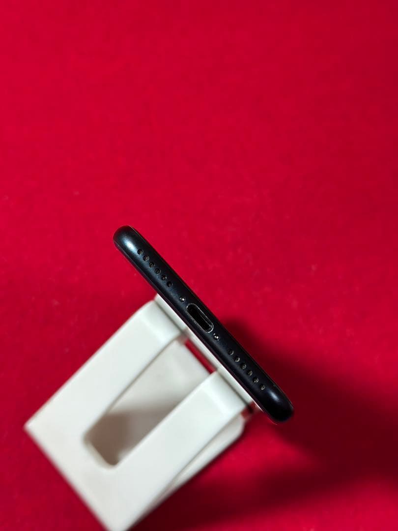 【6477】iPhone SE3第3世代ミッドナイト 128GB simフリー