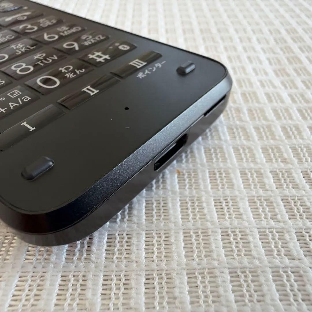 DIGNOケータイ3 京セラ902KCブラック