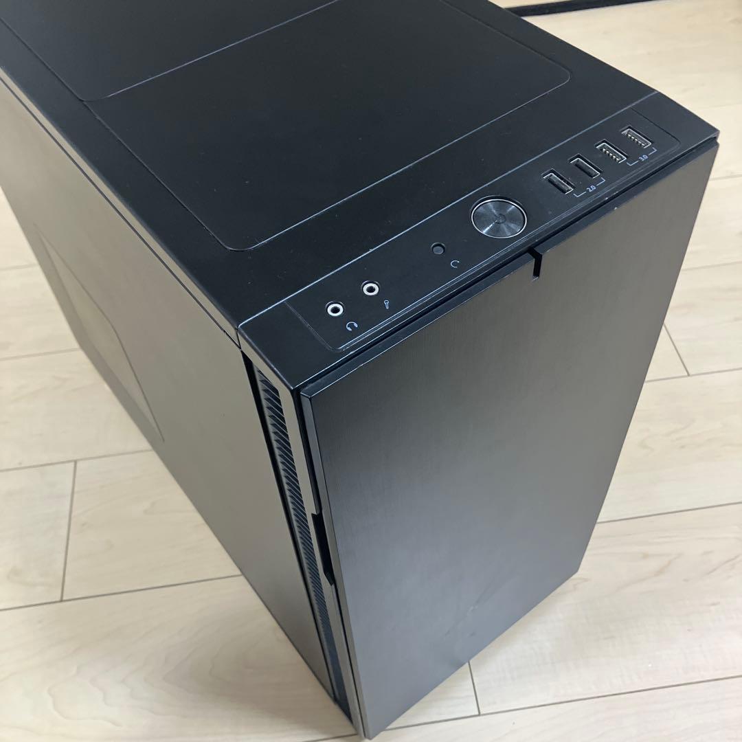 Fractal Design Define R5 （DVDドライブ・ファン付き）