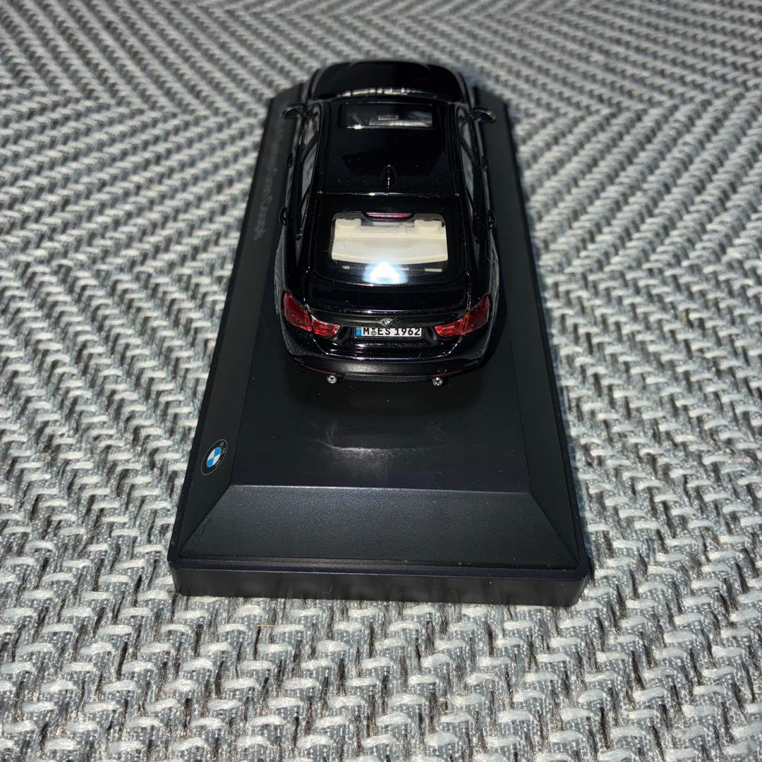 BMW 4 Series Gran Coupe ミニチュア