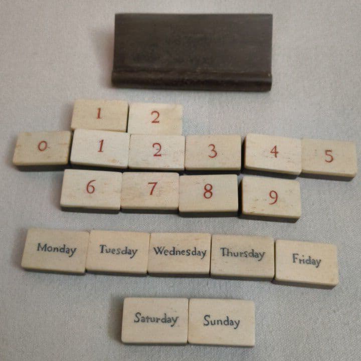 デイリーカレンダー 卓上 水牛角 ビンテージ 未使用品